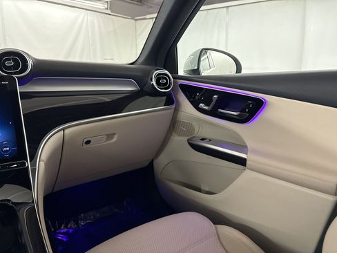 Certified 2026 Mercedes-Benz GLC 300 image 29