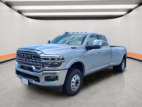 New 2026 RAM 3500 Longhorn AWD/4WD image 3