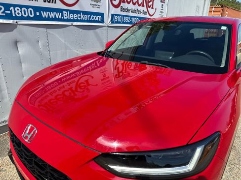 Used 2024 Honda HR-V EX-L image 9