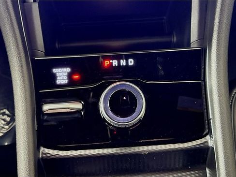 New 2025 Jeep Grand Cherokee Limited AWD/4WD image 17