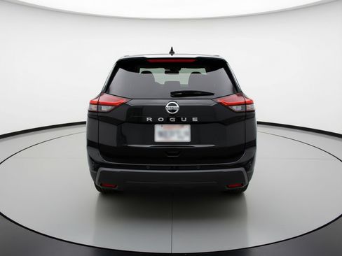 Used 2025 Nissan Rogue SV FWD image 7