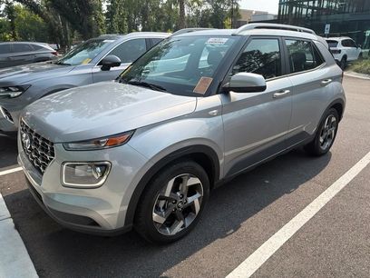 Used 2025 Hyundai Venue SEL