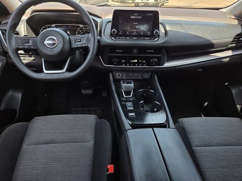 Used 2023 Nissan Rogue SV FWD image 20