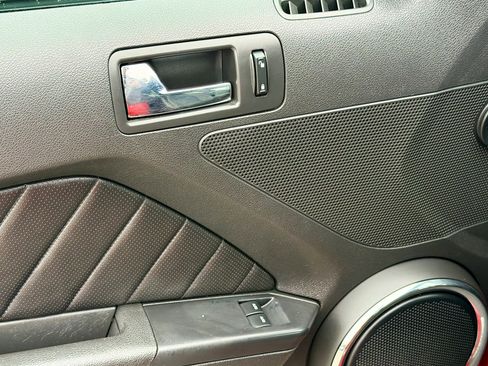 Used 2014 Ford Mustang Premium w/ Equipment Group 202A image 22