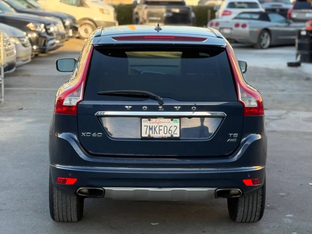 Used 2015 Volvo XC60 T5 AWD/4WD image 17