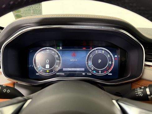 New 2026 Jaguar F-PACE R-Dynamic S image 17