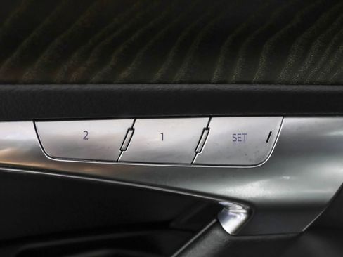 Used 2023 Audi A6 2.0T Premium image 37