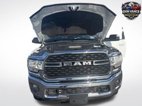 Used 2022 RAM 2500 Big Horn w/ Cold Weather Group AWD/4WD image 42