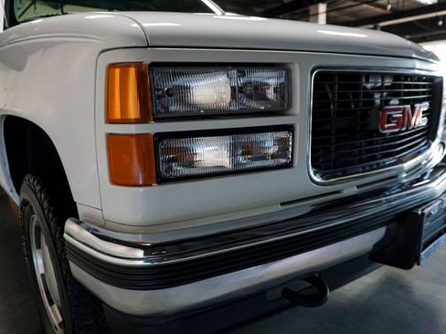 Used 1997 GMC Sierra 1500 4x4 Regular Cab w/ Marketing Option Pkg 3 image 60