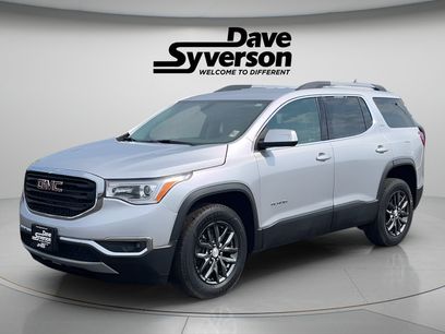 Used 2017 GMC Acadia SLT
