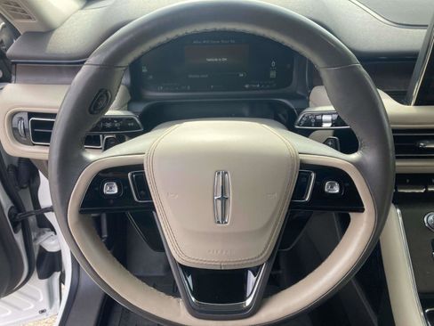 Certified 2022 Lincoln Aviator Reserve w/ Elements Package Plus image 33