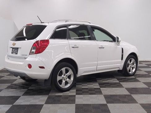 Used 2013 Chevrolet Captiva Sport LTZ FWD image 7