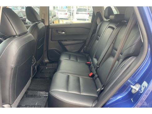 Used 2023 Nissan Rogue SL w/ SL Premium Package FWD image 14