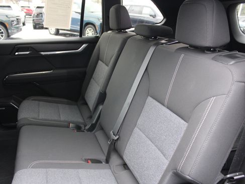 Certified 2025 GMC Acadia Elevation w/ LPO, Floor Liner Package image 21