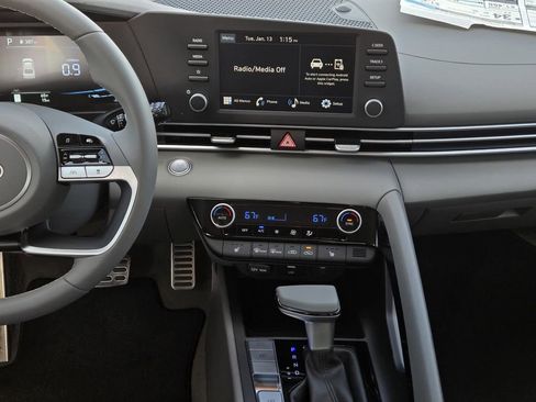 New 2026 Hyundai Elantra SEL Sport Premium FWD image 20