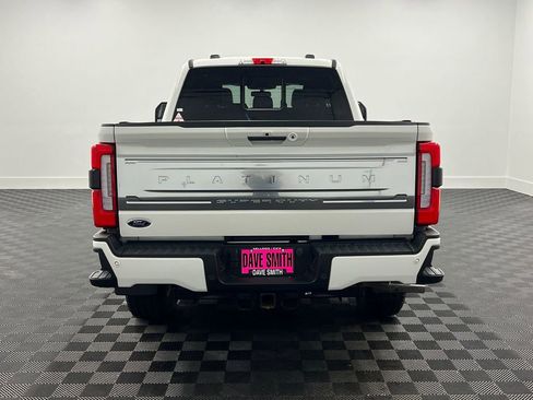 Used 2024 Ford F250 Platinum w/ FX4 Off-Road Package image 8