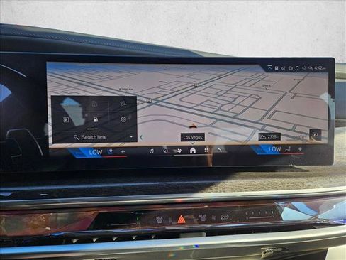 New 2026 BMW 750e xDrive AWD/4WD image 13
