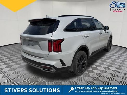 Used 2023 Kia Sorento SX AWD/4WD image 7