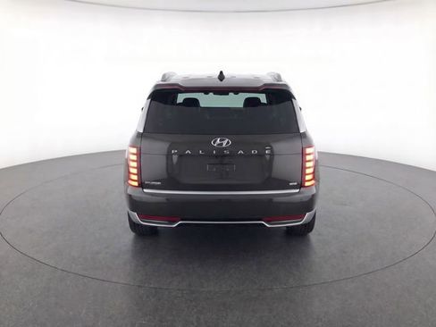 Used 2026 Hyundai Palisade Calligraphy image 7