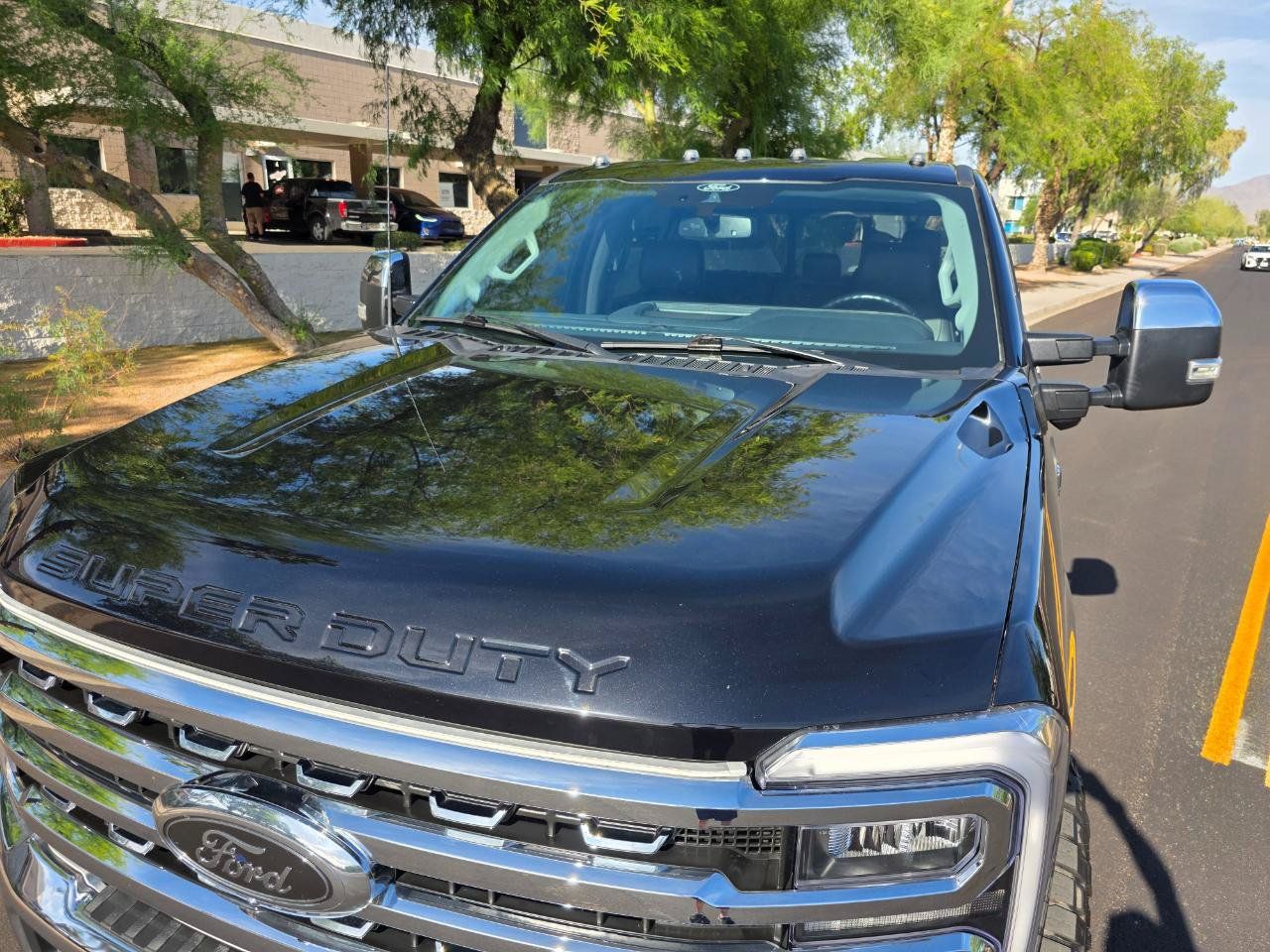 Used 2024 Ford F350 Lariat w/ Chrome Package AWD/4WD image 9