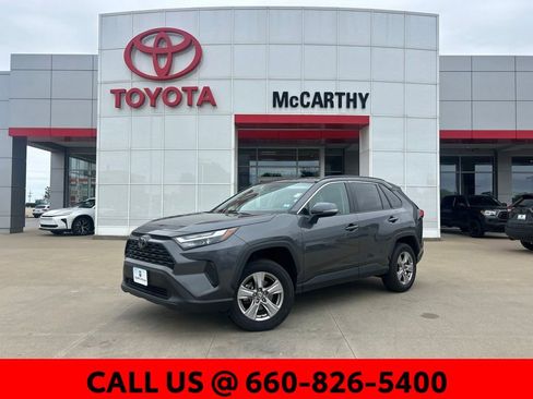 Used 2025 Toyota RAV4 XLE AWD/4WD image 1