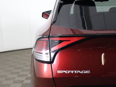Used 2024 Kia Sportage X-Line w/ X-Line Premium Package image 16