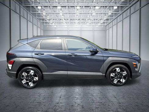 Used 2025 Hyundai Kona SEL FWD image 10
