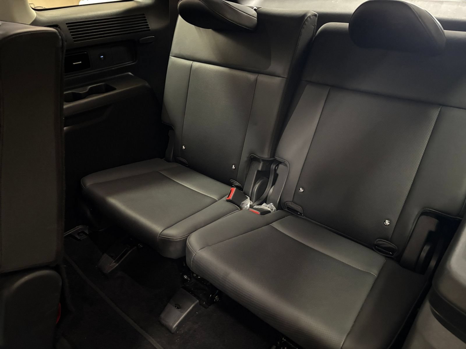 Used 2026 Hyundai Santa Fe SEL FWD image 47