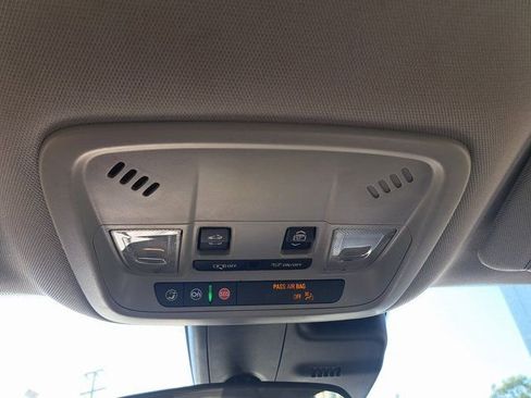 Used 2024 Chevrolet Malibu LT FWD image 18