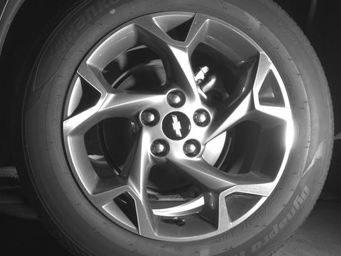 Used 2025 Chevrolet Trax LT w/ LT Convenience Package FWD image 14