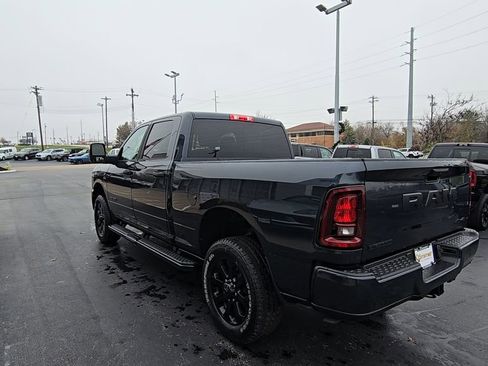 New 2026 RAM 2500 Big Horn AWD/4WD image 6