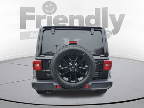Used 2025 Jeep Wrangler Sahara w/ Safety Group image 4
