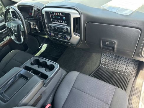 Used 2017 GMC Sierra 1500 SLE w/ SLE Value Package image 29