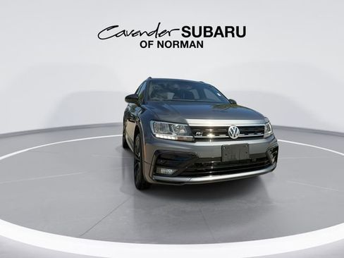 Used 2021 Volkswagen Tiguan SE R-Line AWD/4WD image 5
