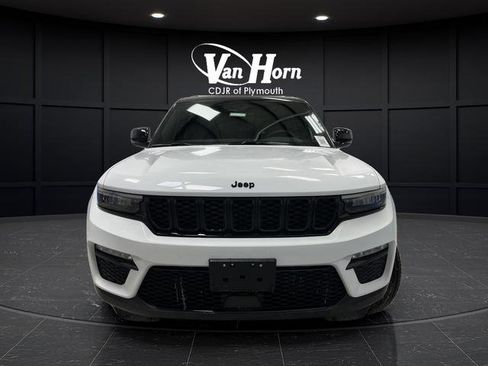 New 2025 Jeep Grand Cherokee Limited image 12