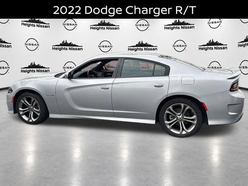 Used 2022 Dodge Charger R/T RWD image 2