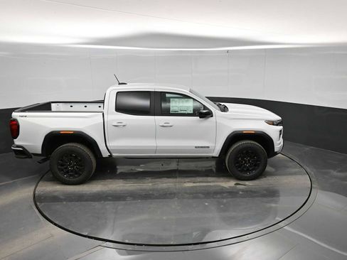 New 2026 GMC Canyon Elevation image 30