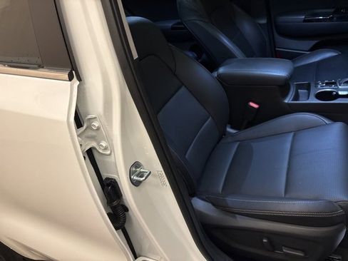 Certified 2021 Kia Sportage EX w/ EX Technology Package image 24