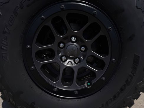 Used 2023 Jeep Wrangler Unlimited Sport AWD/4WD image 10