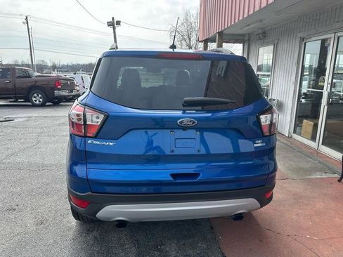 Used 2018 Ford Escape SE image 7