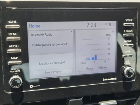Used 2024 Toyota Camry SE FWD image 18