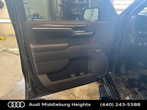 Used 2022 GMC Sierra 1500 Elevation w/ Elevation Premium Package image 11