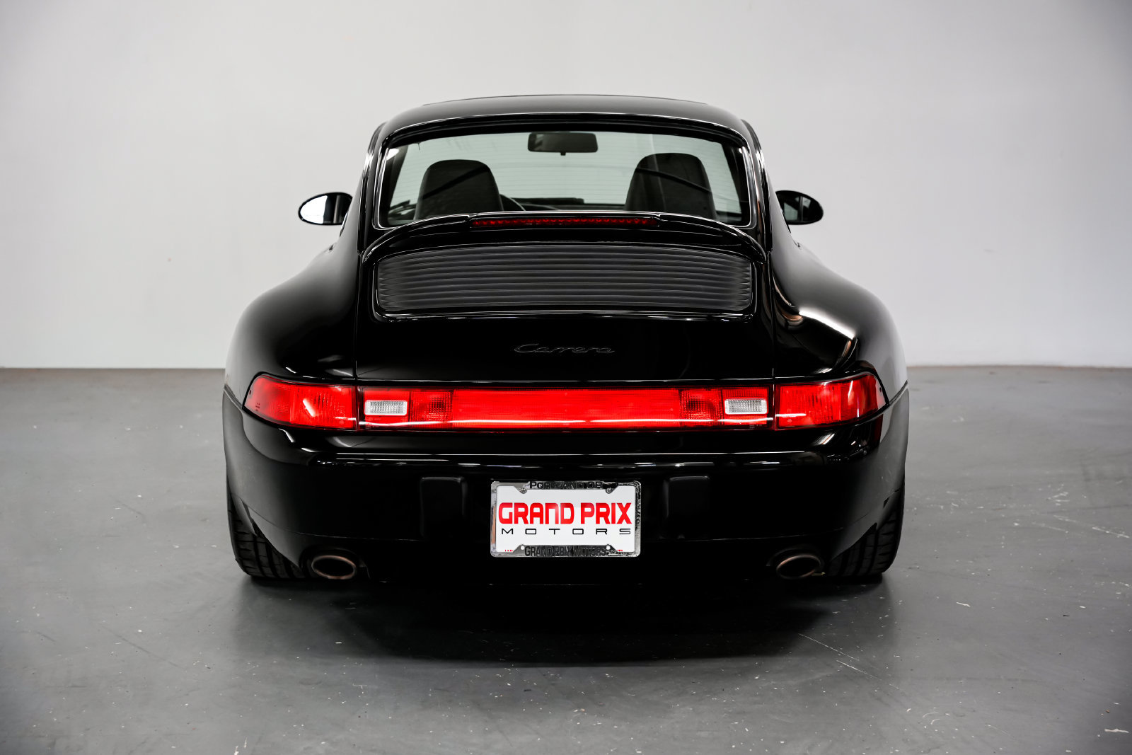 Used 1995 Porsche 911 Carrera RWD image 4