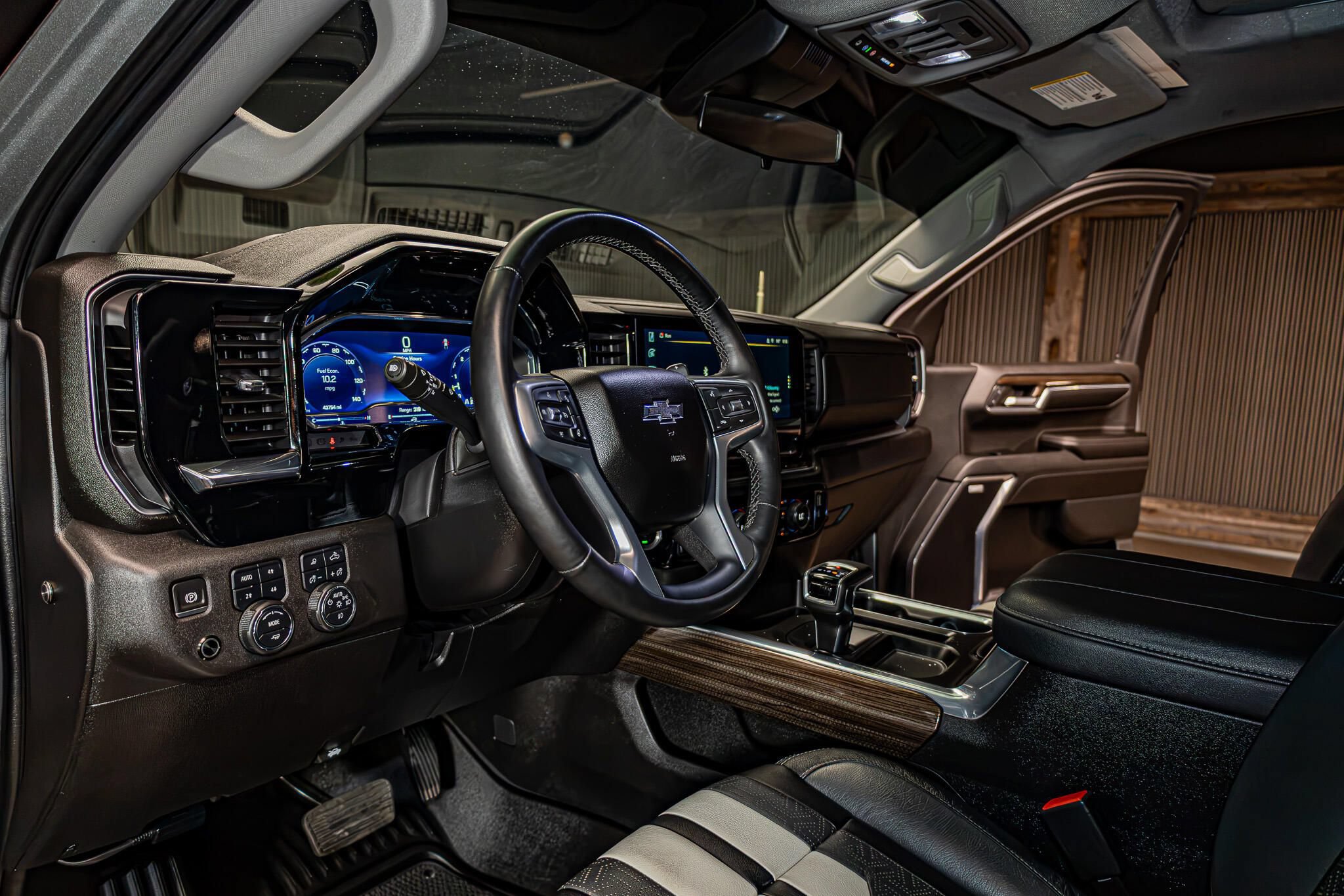 Used 2023 Chevrolet Silverado 1500 RST w/ All Star Edition Plus AWD/4WD image 16