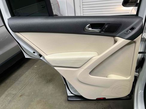 Used 2017 Volkswagen Tiguan Wolfsburg Edition FWD image 71