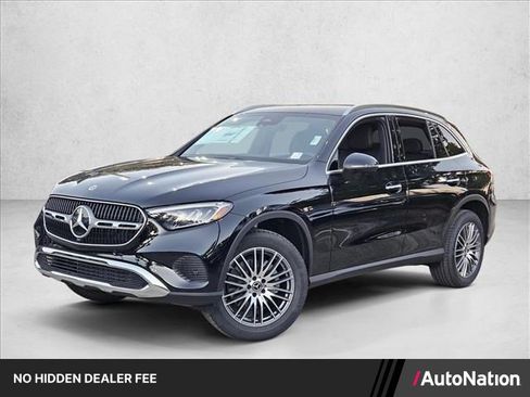Certified 2026 Mercedes-Benz GLC 300 image 1