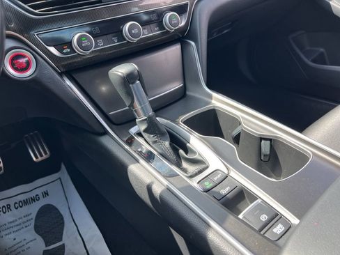 Used 2022 Honda Accord Sport image 19