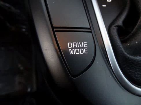 Used 2023 Kia Soul LX image 25