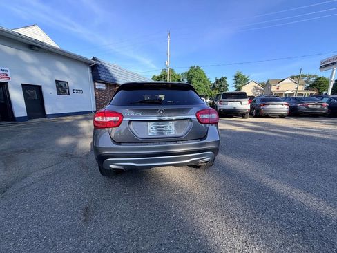 Used 2017 Mercedes-Benz GLA 250 4MATIC image 32