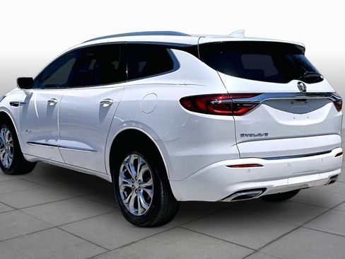 Used 2021 Buick Enclave Avenir w/ Avenir Technology Package FWD image 12